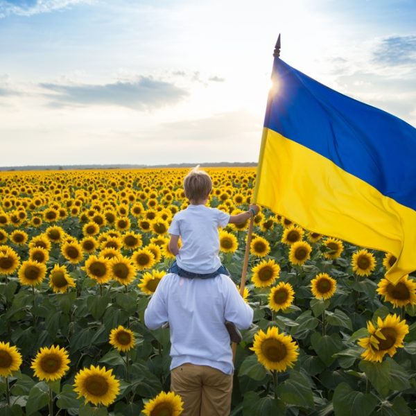 Ukraine is here to stay. Support our project. Let’s do this together.